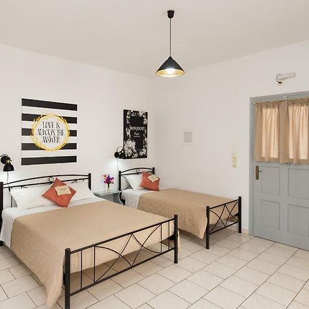 Letta'S Apartments 피니카스 외부 사진