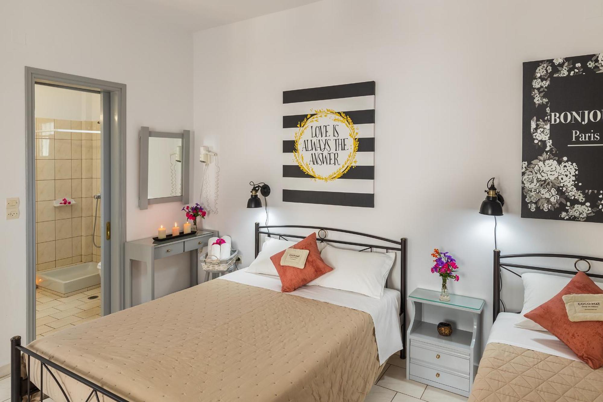 Letta'S Apartments 피니카스 객실 사진